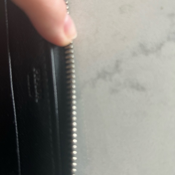 Quilted Prada saffiano leather wallet - Picture 6 of 12